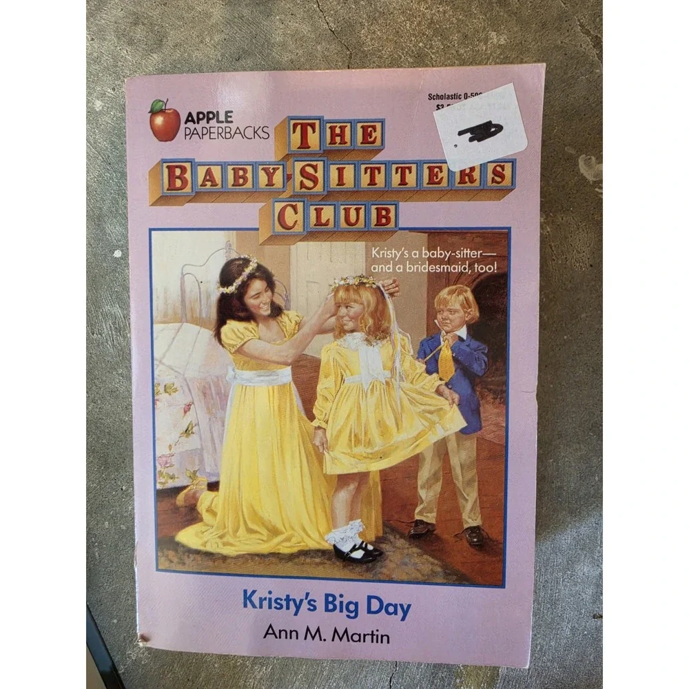 The Babysitters Club Lot Of 13 Books #1, 3, 4, 6, 9, 29, 100 Special #5-8, Logan